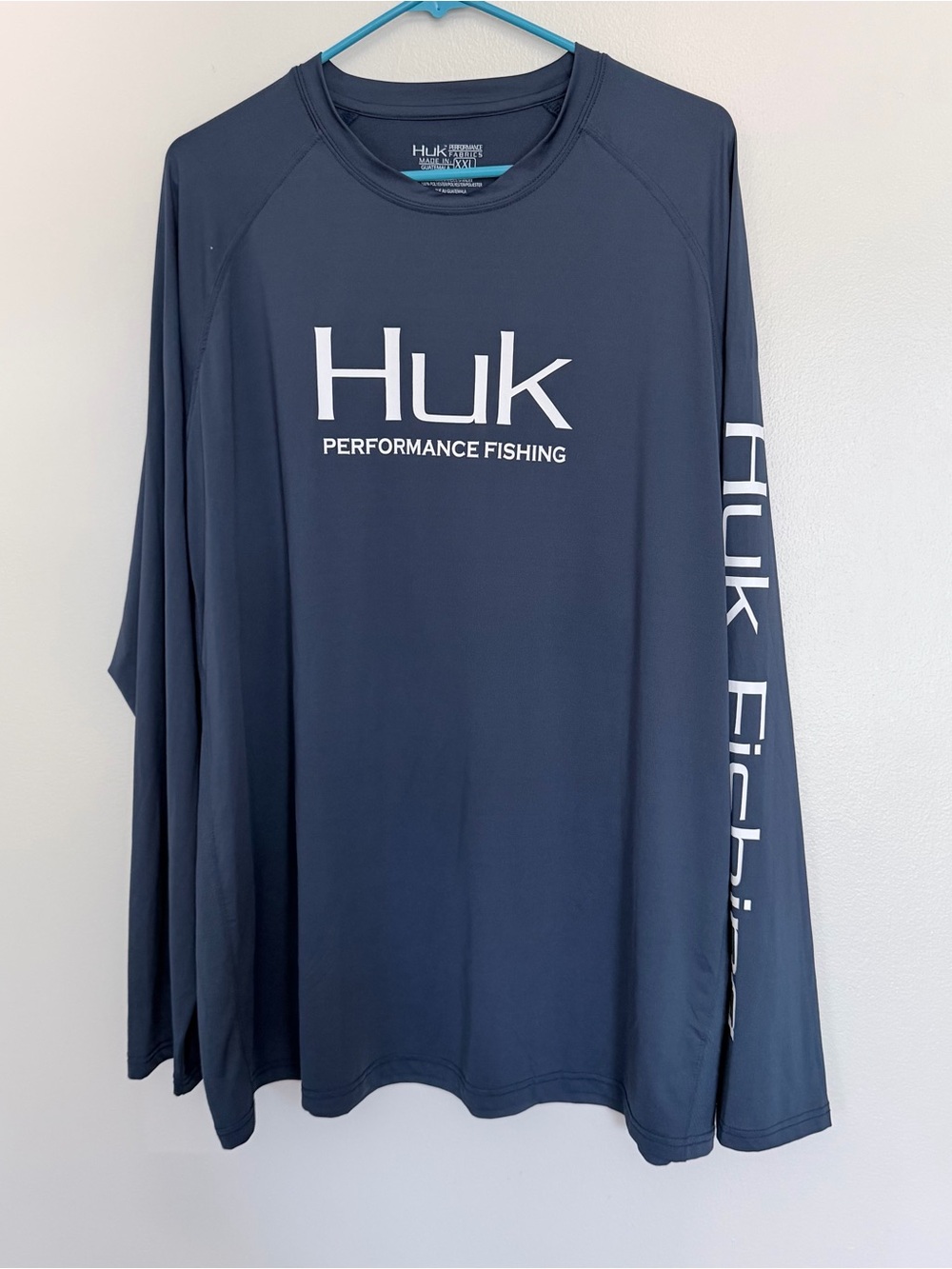 Huk Navy Long-Sleeve Performance Fishing Tee